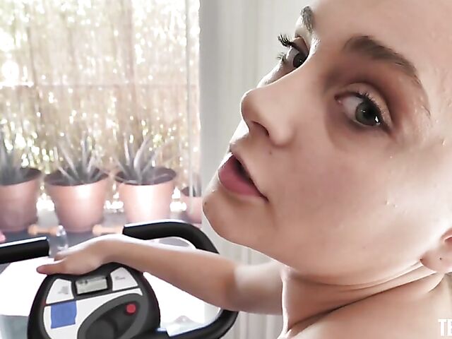 Hot POV workout with fuckable girl Aften Opal