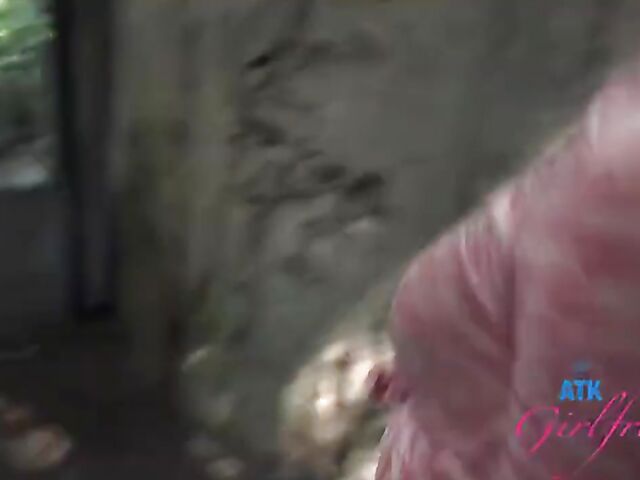 POV vacation and sex with ATK girlfriend Riley Star