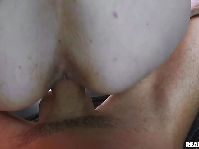 Car sex in a public place with drunk Niki