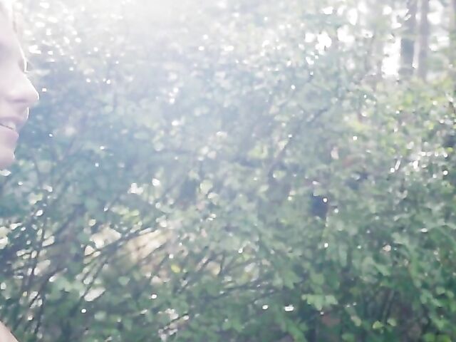 Outdoor solo strip tease in the garden with perfect babe Belka