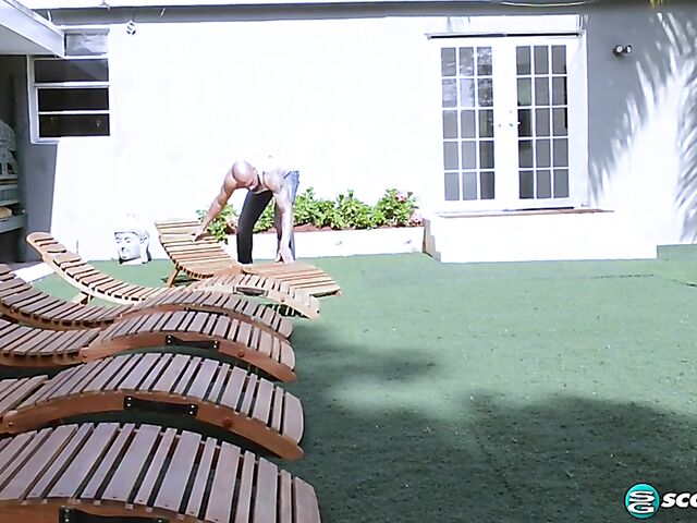 Teen petite chick Lucie gets screwed by the handyman in her room