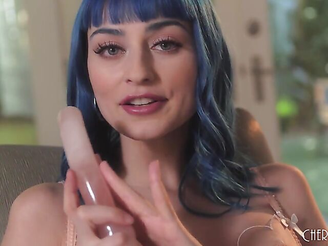Solo lingerie and dildo porn with blue-haired goddess Jewelz Blu