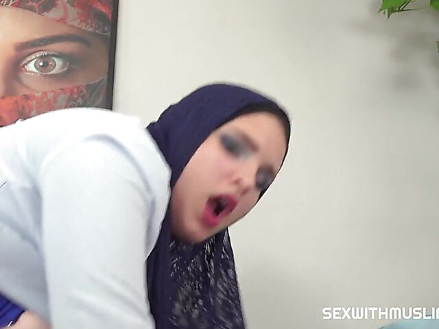 Hardcore hijab sex with thick Muslim lady Taylee Wood