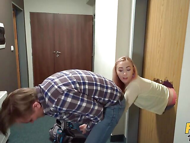 Jenny Wild - Stuck teen threesome with two lucky dudes in the hostel