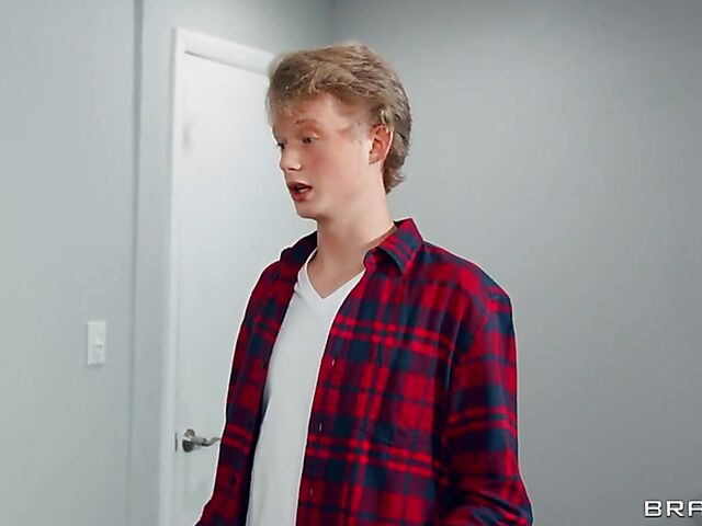 Bi babes Lacey London and Tori Montana in FFM ebony 3some with a dirty white boy