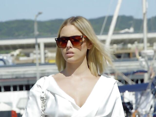 Boat sex on vacation with pretty blonde Lya Missy