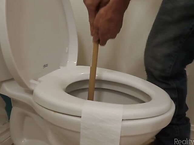 Exotic latina with nice fake boobs Gia Milana fucking the plumber