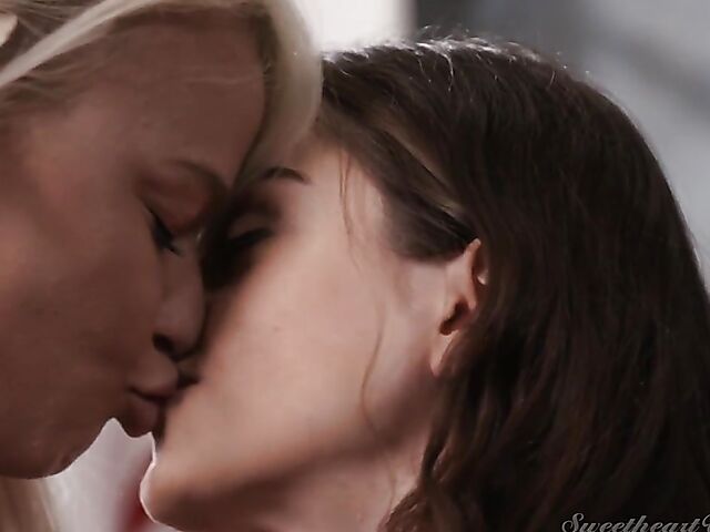 Lily Glee kissing and licking her lesbian teacher London River