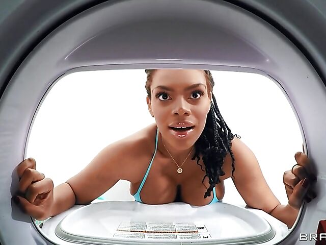 Halle Hayes - Big butt ebony doggystyle fuck with a white guy in the laundry room