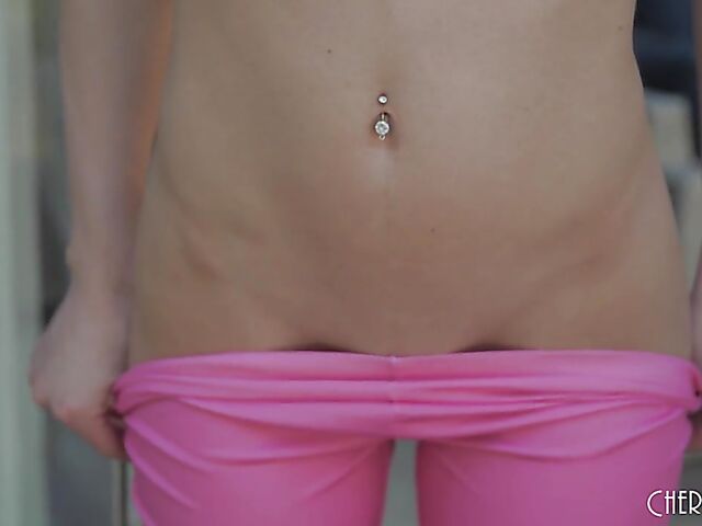 Hot girl Kamryn Jayde is perfectly good in bed