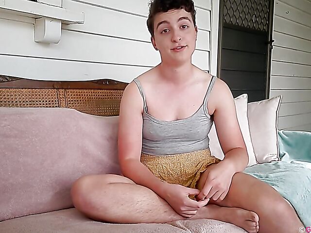 Short-haired Australian girl Stone Silver fingering hairy snatch and asshole