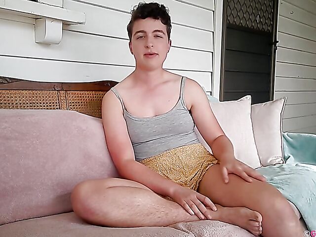 Short-haired Australian girl Stone Silver fingering hairy snatch and asshole