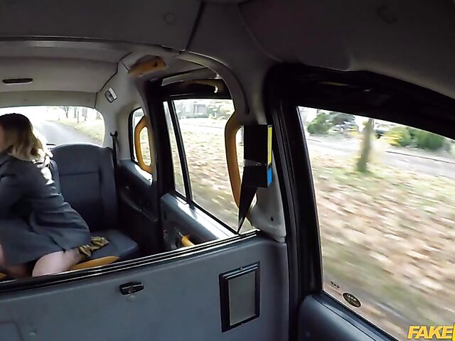 Taxi backseat fuck and rimming with slut in boots Red August