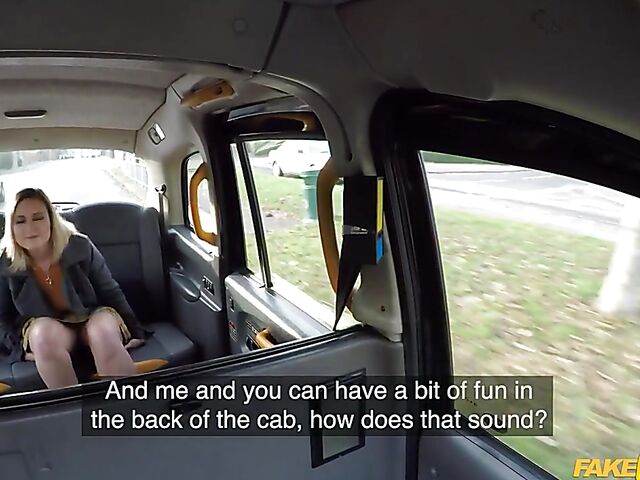 Taxi backseat fuck and rimming with slut in boots Red August