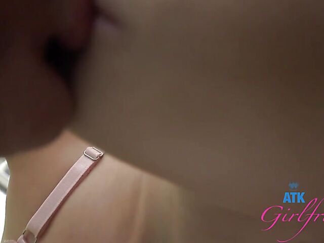 Anal POV with pretty ATK model Paris White