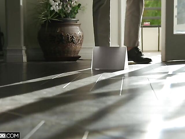 Middle Eastern brunette with braces Edible Aubrey wants hot sex