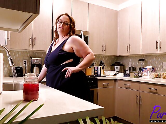 BBW wife Jessica Lust still loves getting fucked