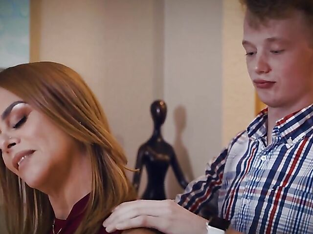 Boy fuck MILF with Juliett Russo and Jimmy Michaels