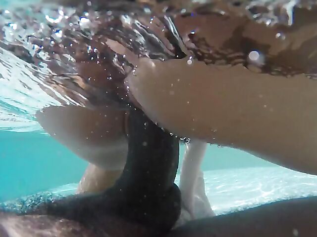 Interracial pool fuck in the summer heat with Anastasia Brokelyn