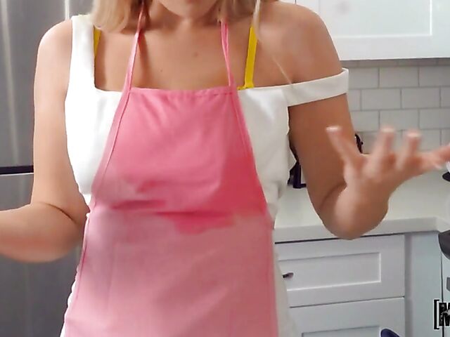 Thanksgiving kitchen sex in POV with Blake Blossom