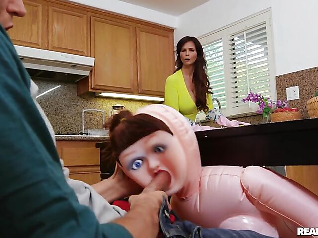 Syren De Mer - MILF and boy fuck a sex doll