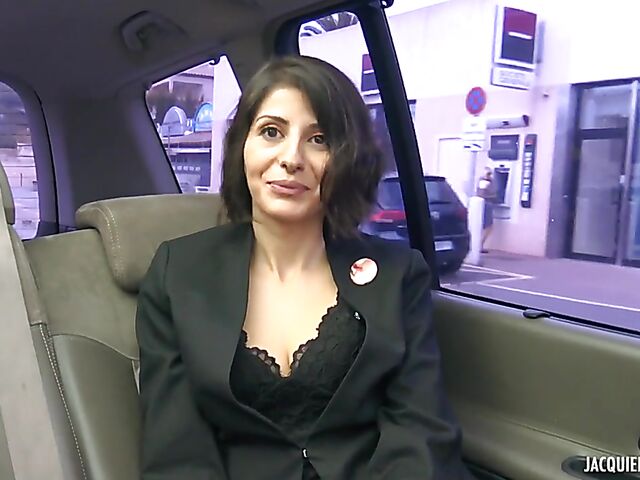 French DP with tattooed petite woman Alya