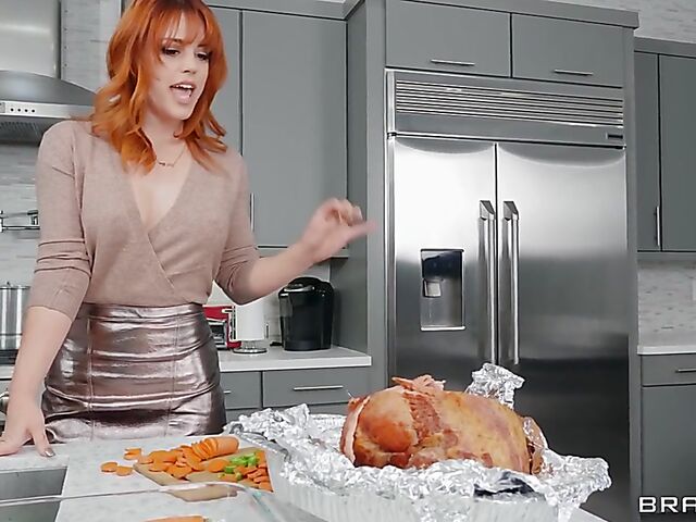 Redhead lesbians Molly Stewart and Lacy Lennon go wild on Thanksgiving