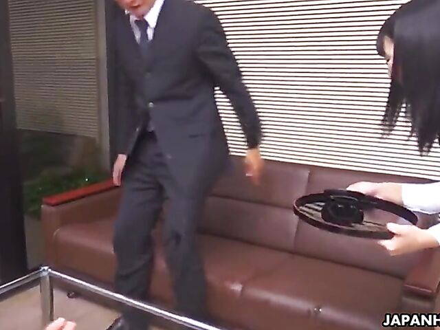 Japanese secretary Yui Watanabe gets fingered and fucked in the office