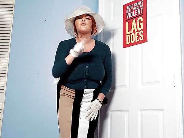 Annabelle Rogers - Huge tits mom JOI session with her dildo on Sunday