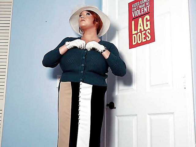 Annabelle Rogers - Huge tits mom JOI session with her dildo on Sunday