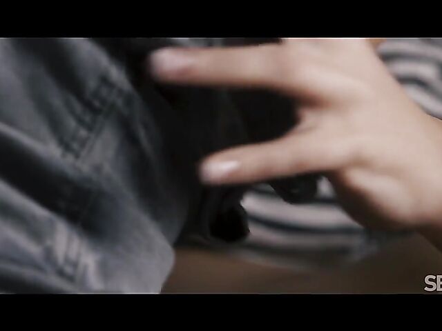 Master the art of sex with Rubi Rico and Maxmilian Dior