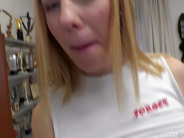 Hungarian teen Anna sucks Rocco POV