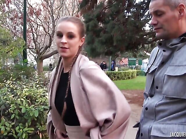 Lea's fuck date with horny french guy Oliver
