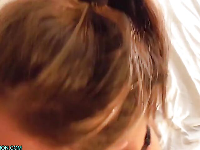 Throat fucking with petite boxer Valentina