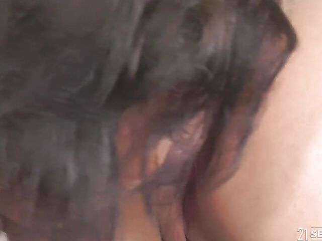 Old and young lesbian porn with Rubi Rico and Arwen