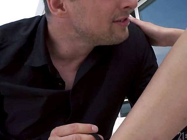 Perfect foot fetish anal with skinny beauty Alyssa Bounty