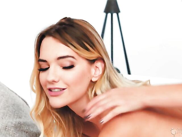 MILF Ryan Keely lesbian 3-way with Kenna James and Laney Grey