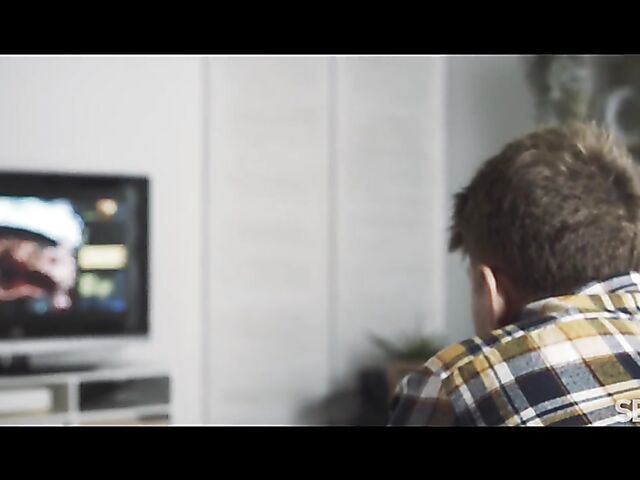 European babe Alexis Crystal gets in the mood for passionate sex