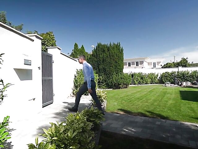 Petite MILF maid Sasha Rose anal service