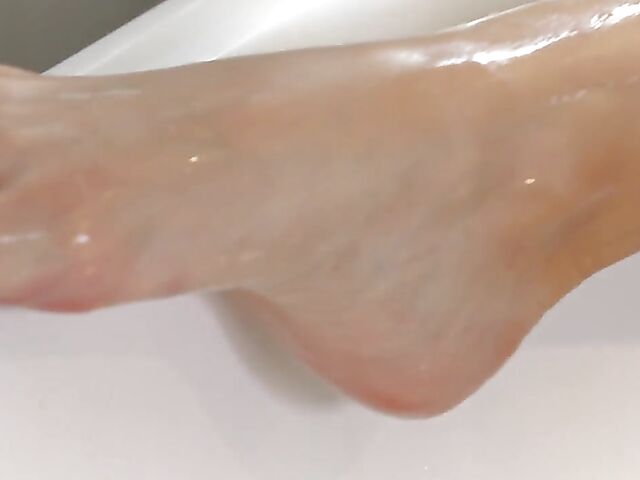 Big natural tits solo in the bathroom with Stella Cardo