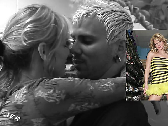 Classic anal and DP with Savanna Samson , Amber Rayne and Kissy Kapri in Gotcha (2008)