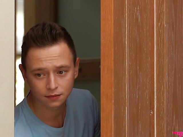 Lady Dee & Zazie Skymm - Hot threesome with stepbrother's girlfriend