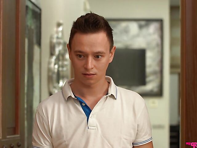 Lady Dee & Zazie Skymm - Hot threesome with stepbrother's girlfriend