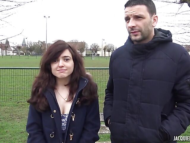 French anal with easy-going flasher Elena