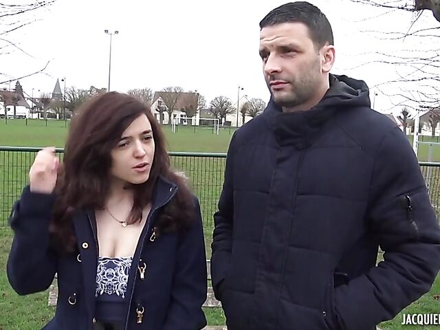 French anal with easy-going flasher Elena