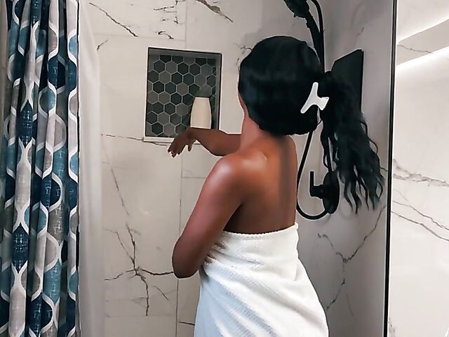 Mocha Menage - Ebony shower and water masturbation