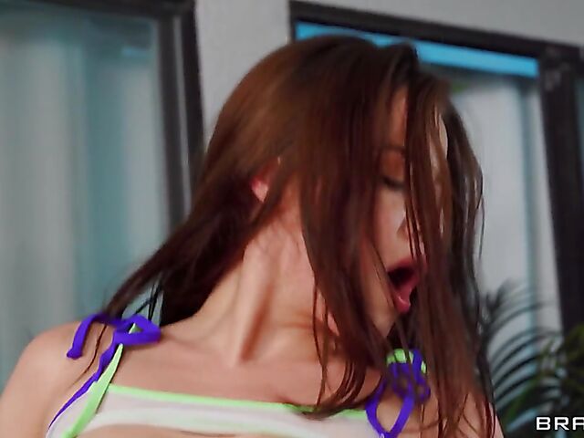 Steve Holmes & Aubree Valentine - Old man and teen fucking poolside