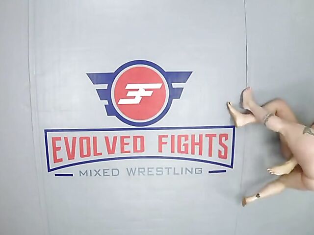 Shelby Paris Vs Nikki Sequoia - Nude chubby lesbians domination wrestling