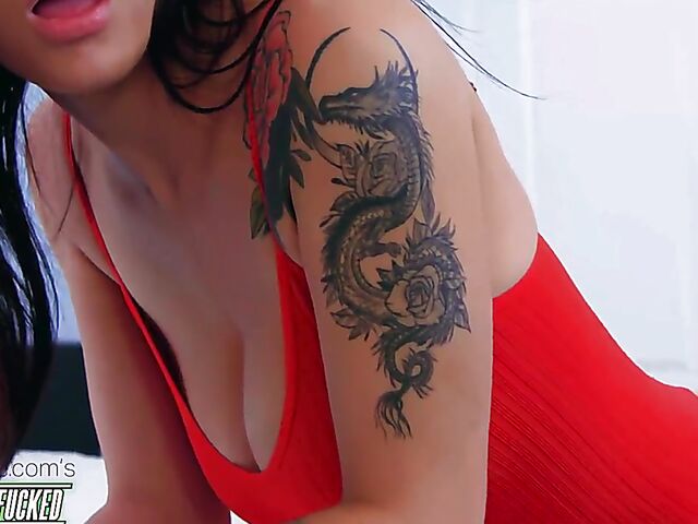 Melody Foxx - Hot brunette fuck with Laz Fyre