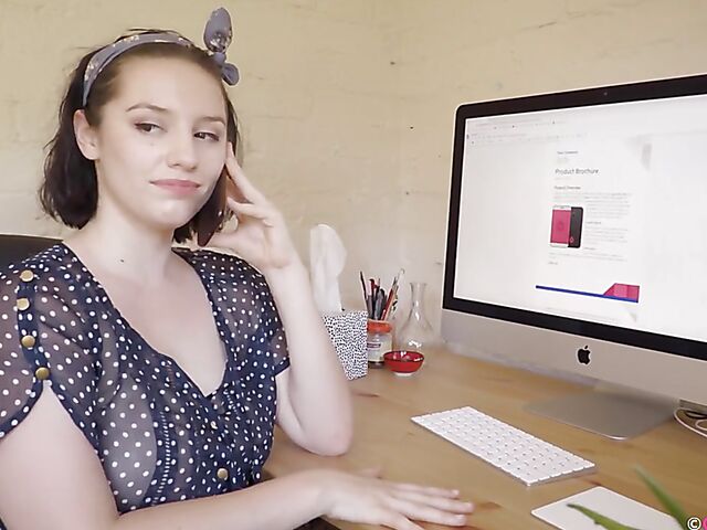 Willow - Big tits masturbation by her computer